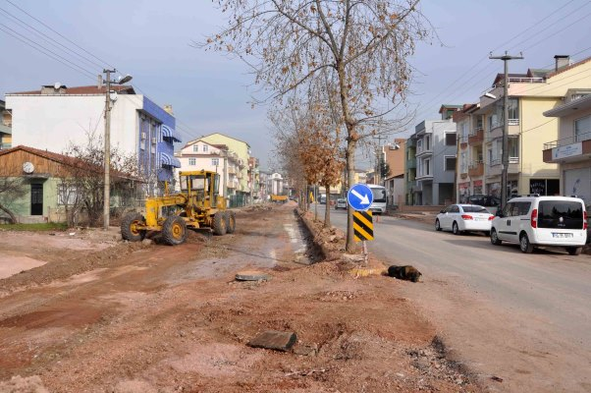Derince Lojman Sokak Yeni Yüzüne Kavuştu