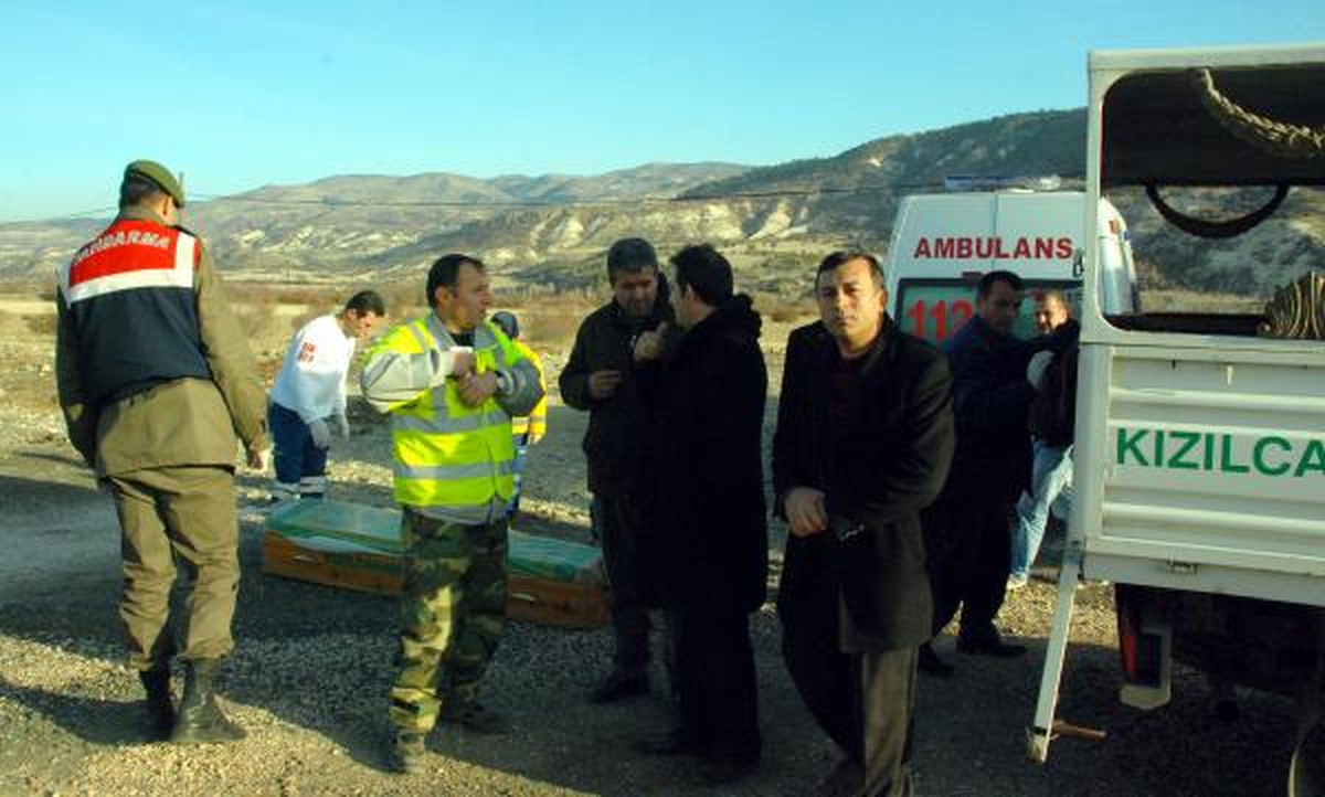 Donan Suyu Çözmek İçin Ateş Yaktığı Tankerde Zehirlenip Öldü