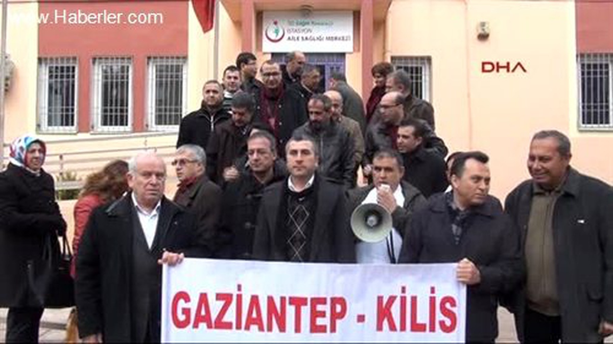 Gaziantep\'te Sağlık Çalışanlarından \'Torba Yasa\' Protestosu