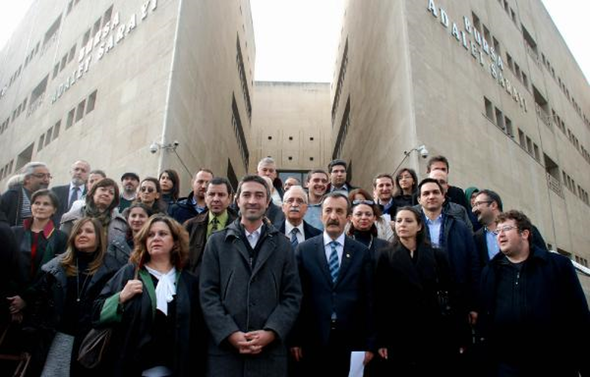 Gözaltıları Protesto Eden Avukatların Soruşturmasında Takipsizlik (2)