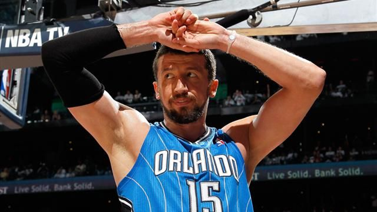 Milli Basketbolcu Türkoğlu Kariyerine NBA\'da Devam Ediyor