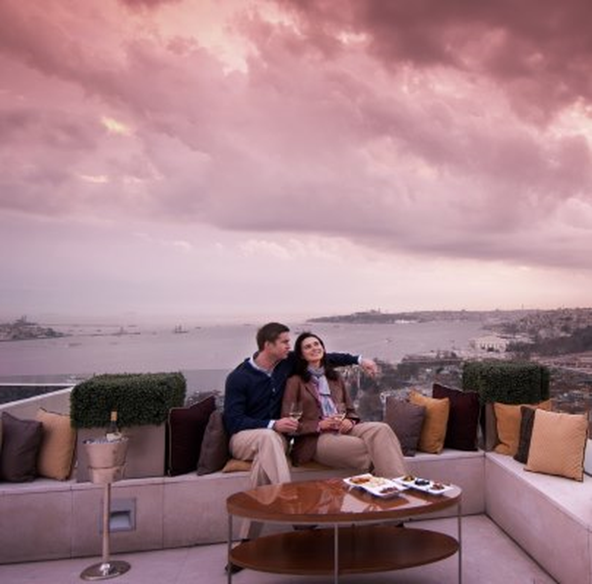 Hilton İstanbul\'da Aşkı Yaşayın