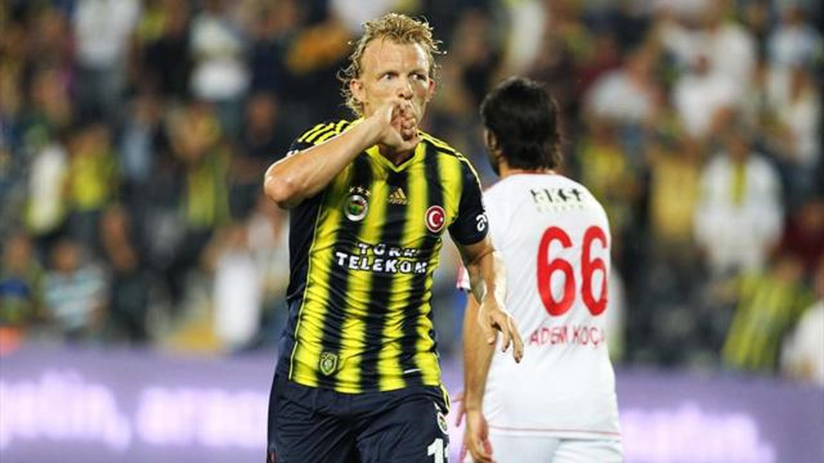 Kuyt 38 Yaşında Bırakmak İstiyor