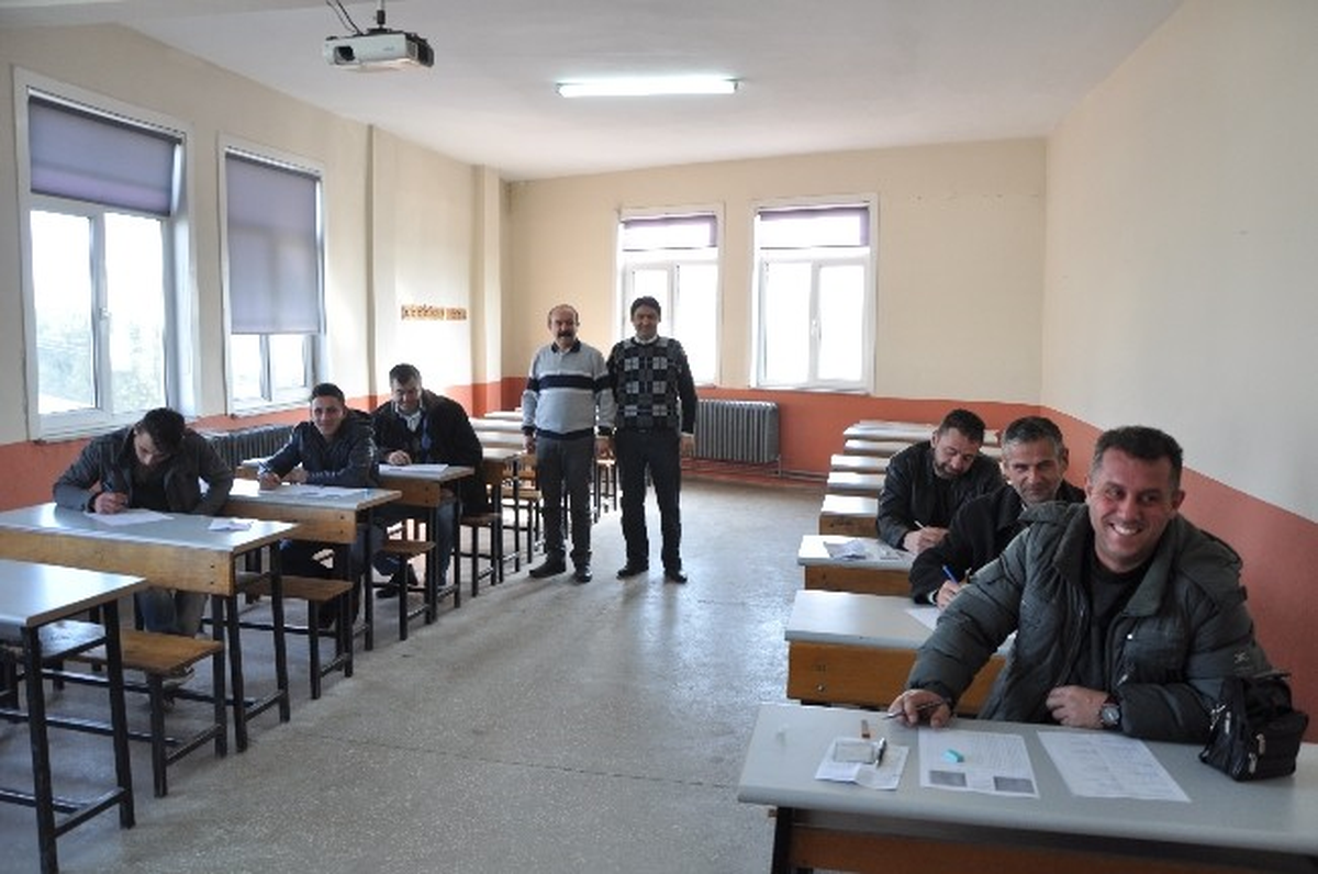 Lüleburgaz\'da Kalfalık ve Ustalık Sınavları Başladı