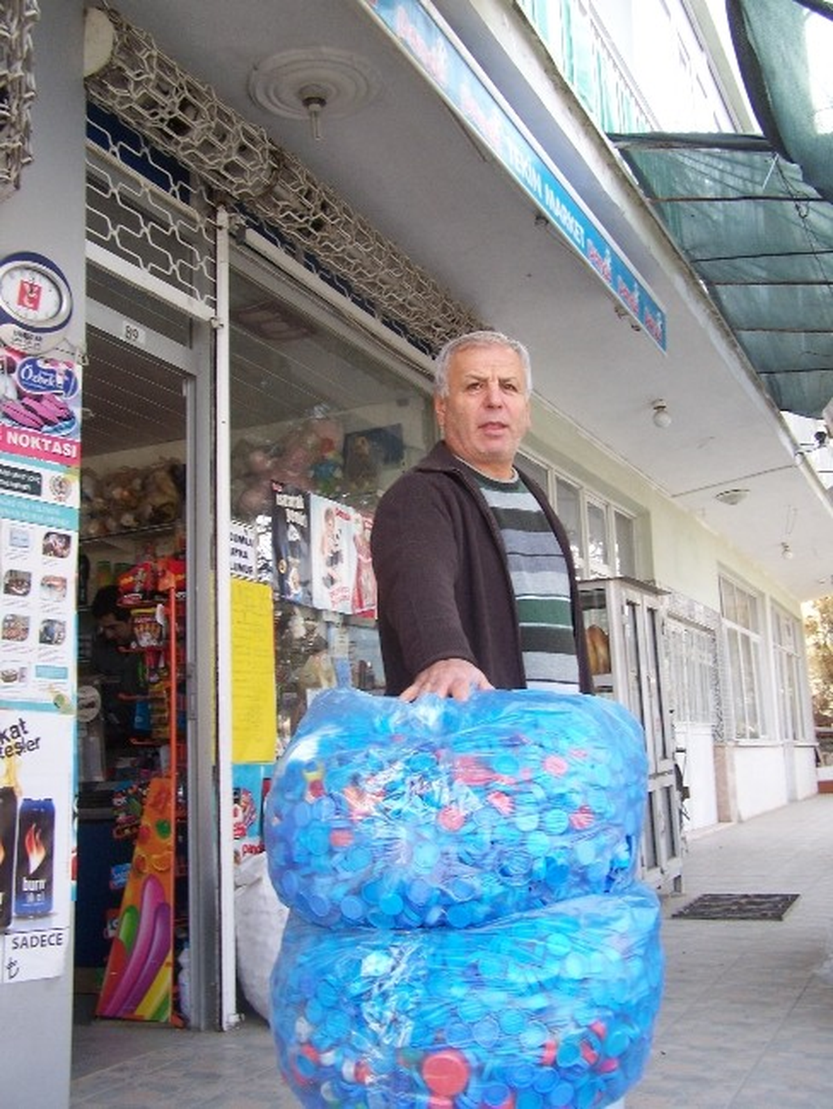 Mahalle Muhtarından Örnek Davranış