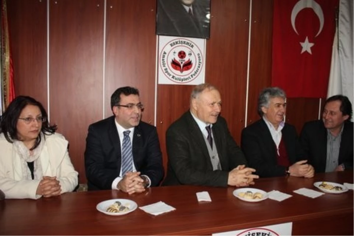 MHP\'den Eskişehir Amatör Spor Kulüplerine Ziyaret