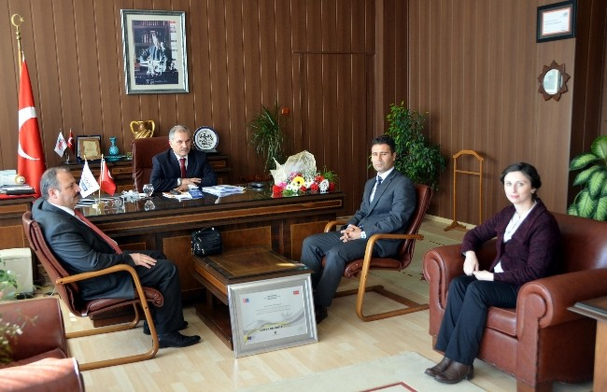 Müdür Gül, Silifke TOKİ Ortaokulu İdarecilerini Makamında Kabul Etti