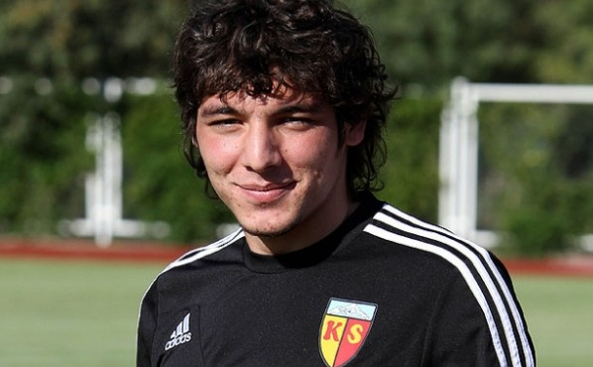 Salih Dursun Galatasaray İçin Yola Çıktı