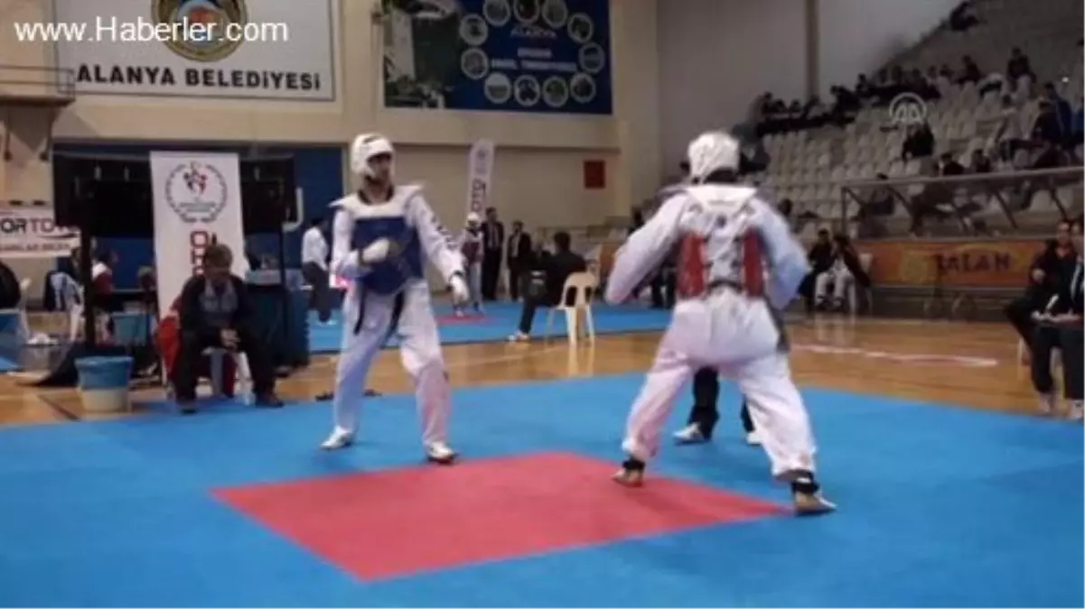 Gençler Tekvando Şampiyonası Sona Erdi