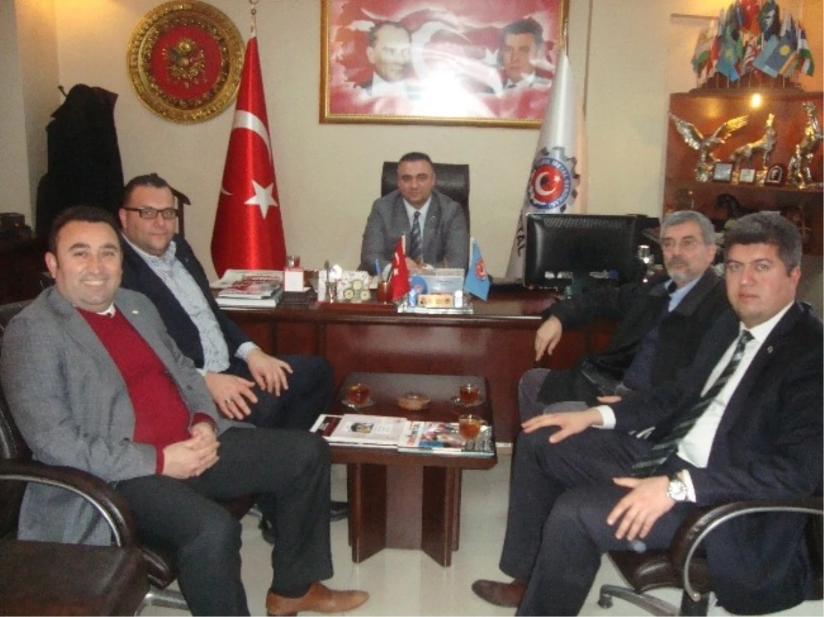 Türk Metal Sendikası Çerkezköy Şube Başkanı Koçak, MHP\'li Adaylara Başarılar Diledi