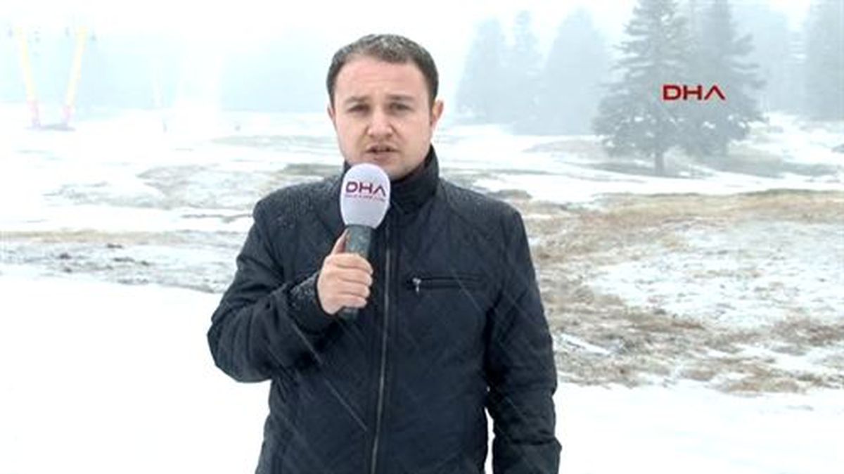 Uludağ\'da Sevindiren Kar