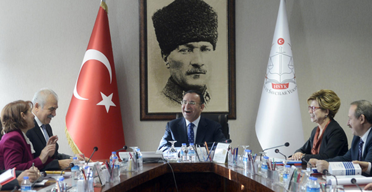 Yeni 1 No'lu Dairenin İlk İcraati Savcı Depremi