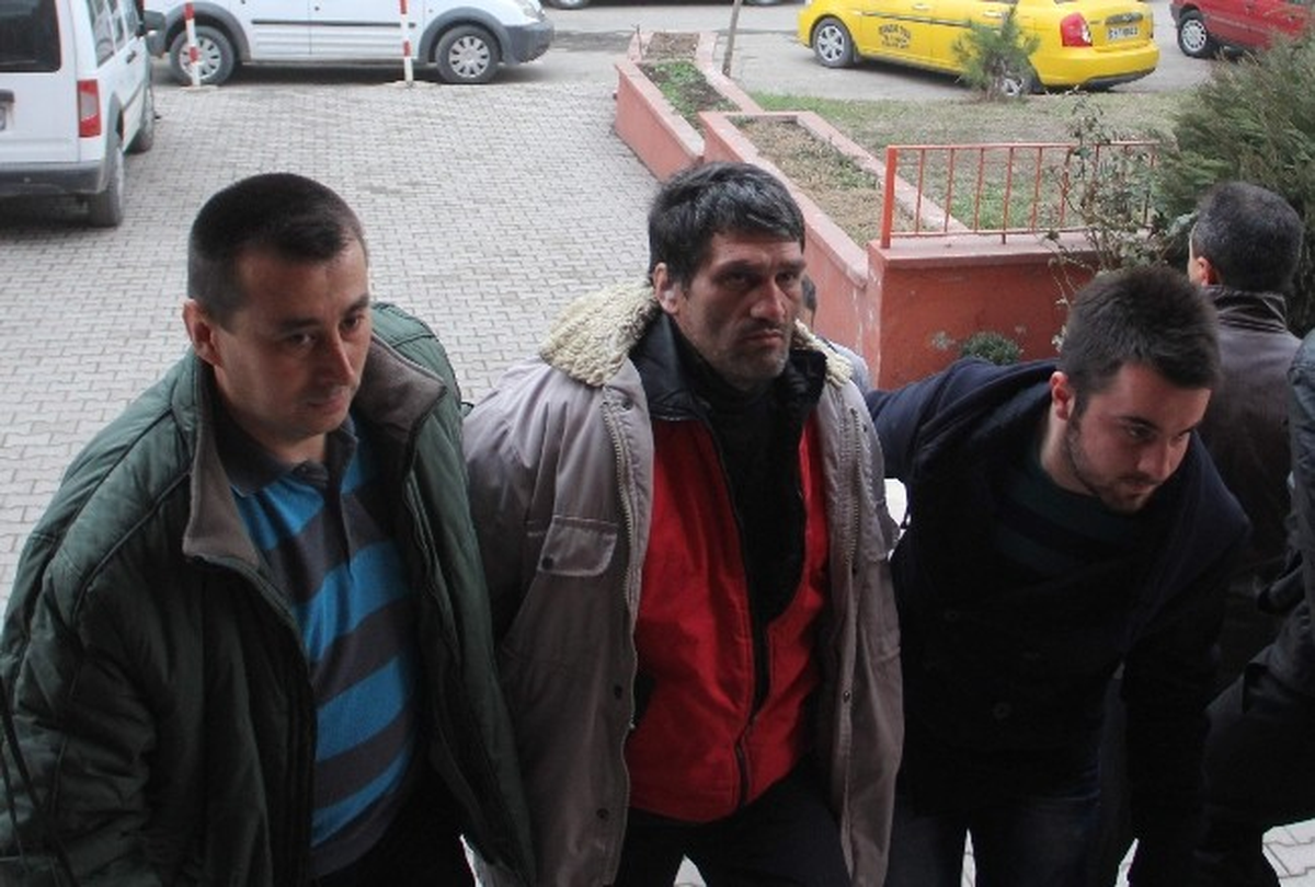 Karabük\'te Ablasını Öldüren Zanlı Bakırköy\'e Sevk Edildi