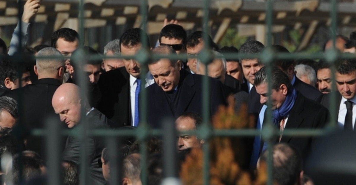 Başbakan Erdoğan Cuma Namazını Üsküdar\'da Kıldı