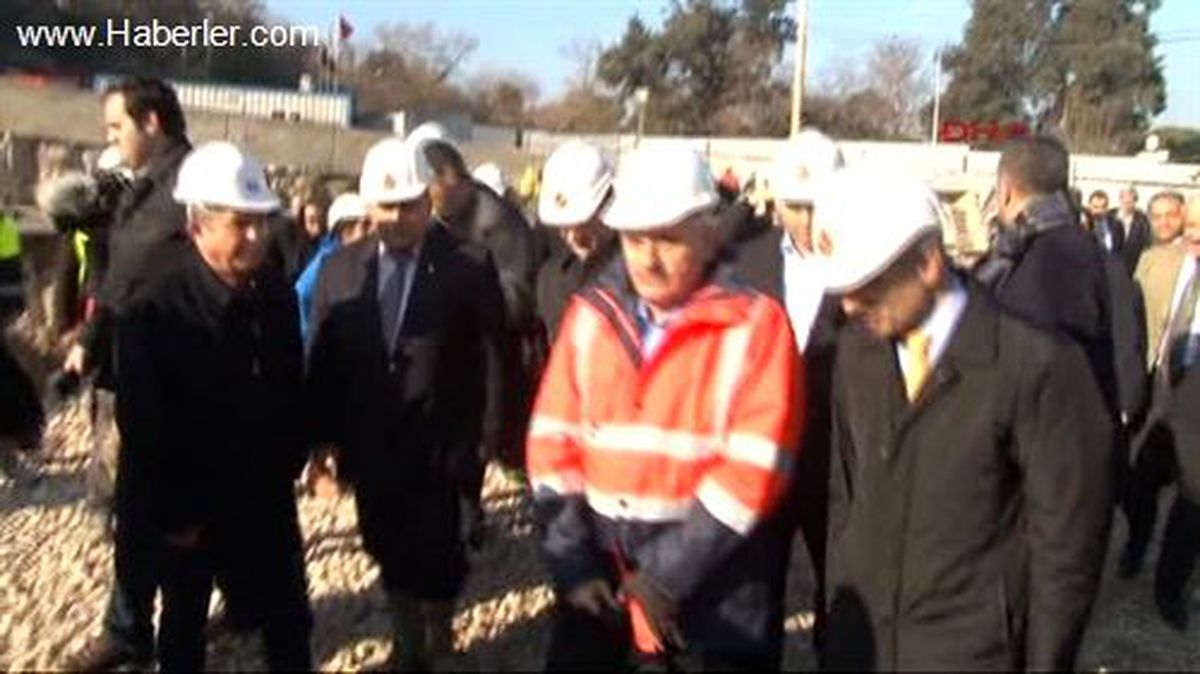 Binali Yıldırım Konak Tünelinde İnceleme Yaptı