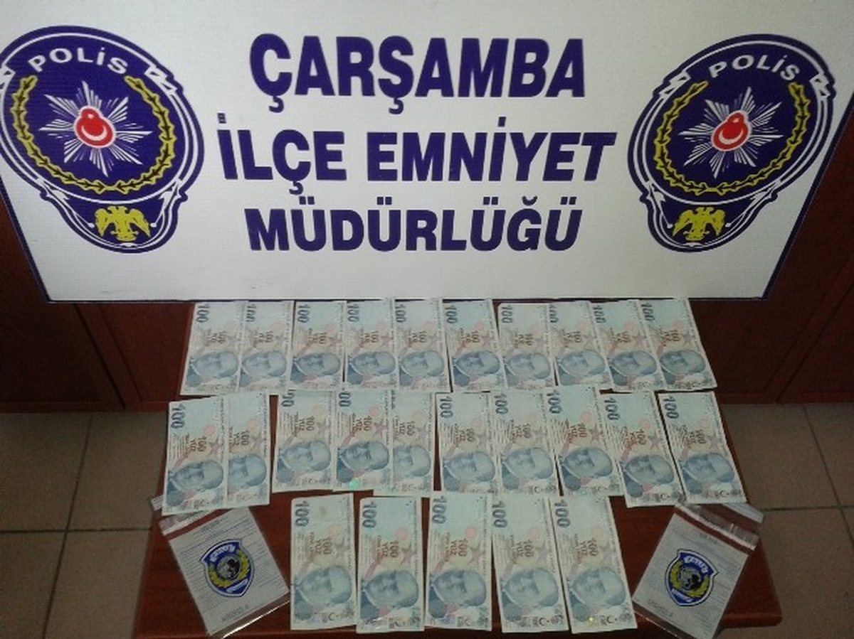 Çarşamba\'da Sahte 25 Adet 100\'lük Banknot Ele Geçirildi