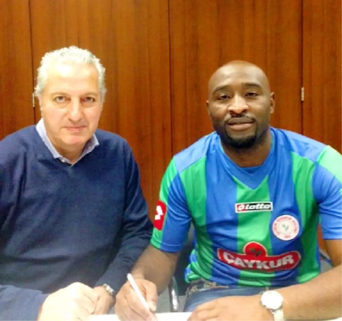 Çaykur Rizespor, Lualua ile Resmi Sözleşme İmzaladı