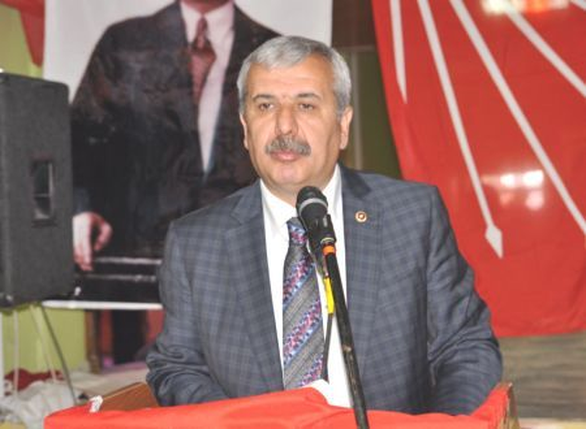 CHP\'li Özbolat, Yasadışı Dinlemelerle İlgili Meclis Araştırması İstedi