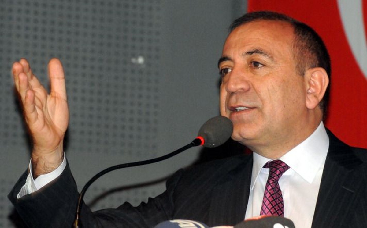 CHP\'li Tekin\'den Erdoğan\'a Tepki: Küçücük Çocukları Siyasetine Alet Etmek İmana Sığmaz
