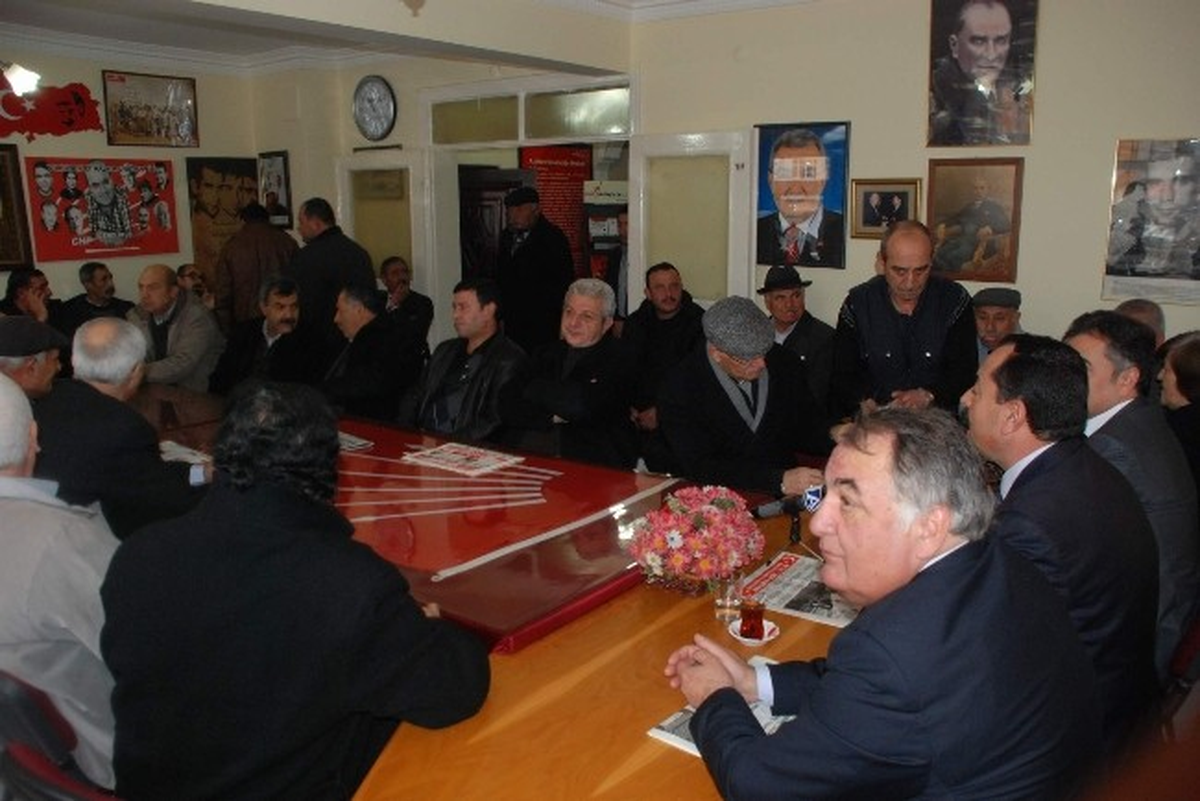 CHP\'nin Başkan Adayı Adının Açıklanmasından Sonra Tebrikleri Kabul Etti