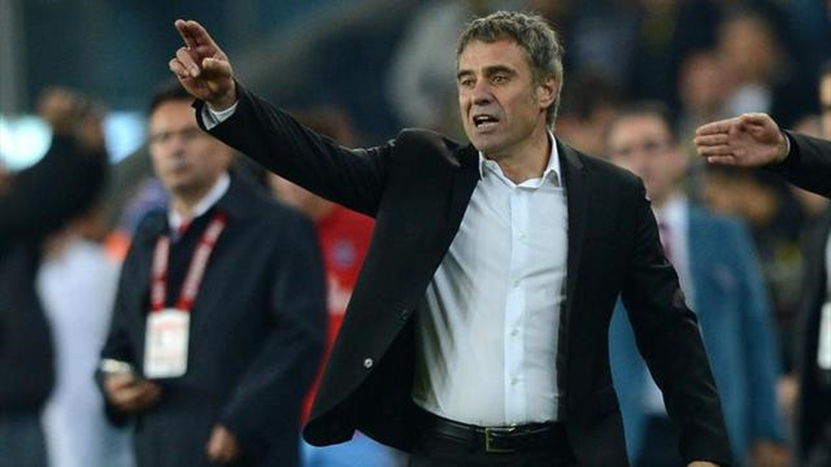 Ersun Yanal: Galatasaray Yarışdan Kopabilir