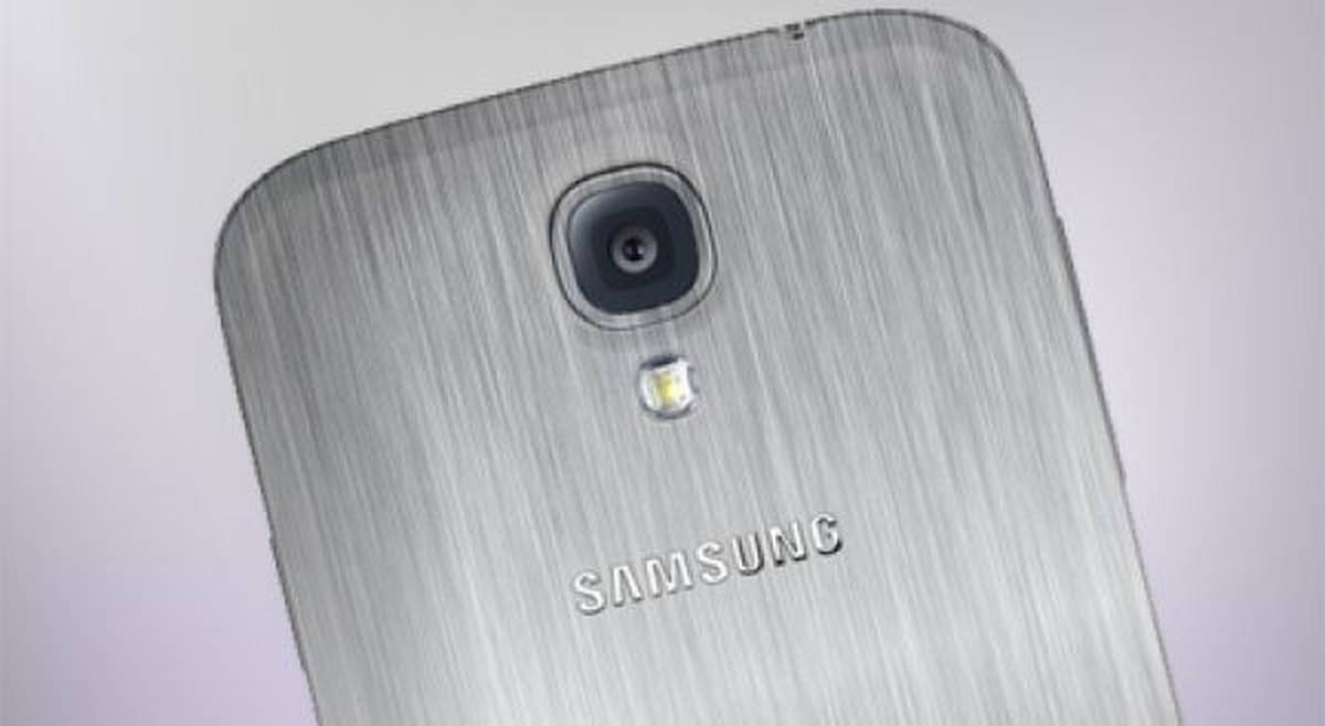 Galaxy S5'ten Pil Devrimi!