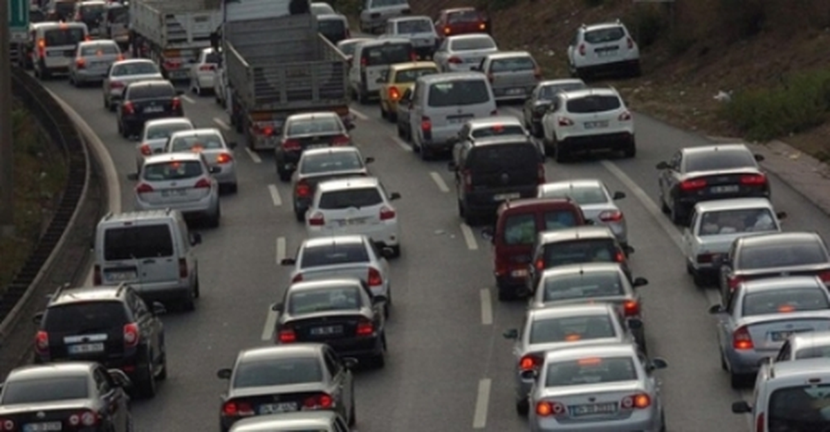 Kadıköy\'de Yarın Bazı Yollar Trafiğe Kapatılacak