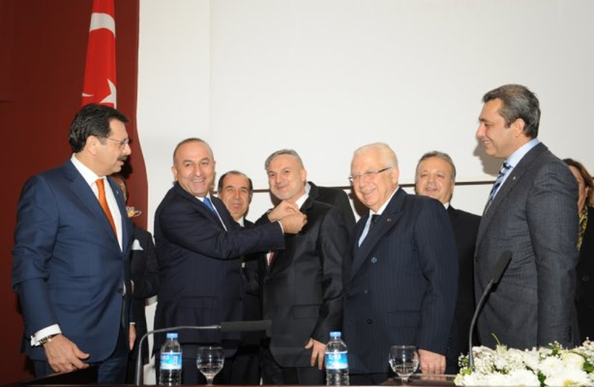 Õmer Cihad Vardan, İKV Yõnetim Kurulu Başkanı Seçildi