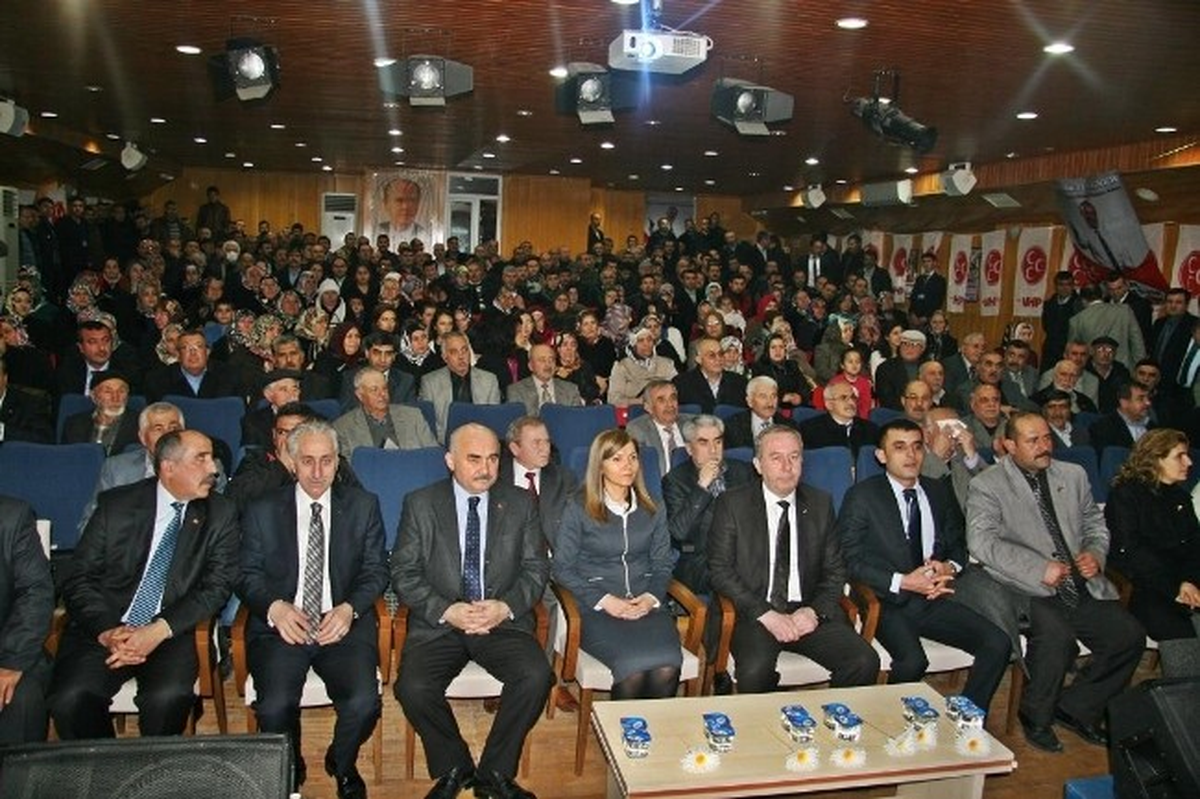 MHP Genel Başkan Yardımcısı Topçu Sungurlu\'da
