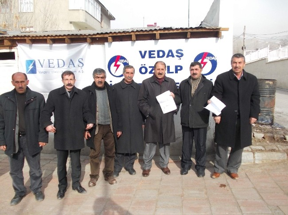 Özalplı Muhtarlardan Elektrik Kesintilerine Tepki