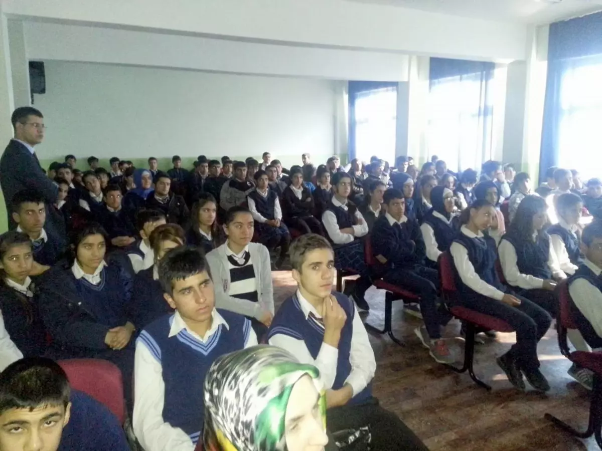 Sarıkamış Belgeseli Öğrencilere İzletildi