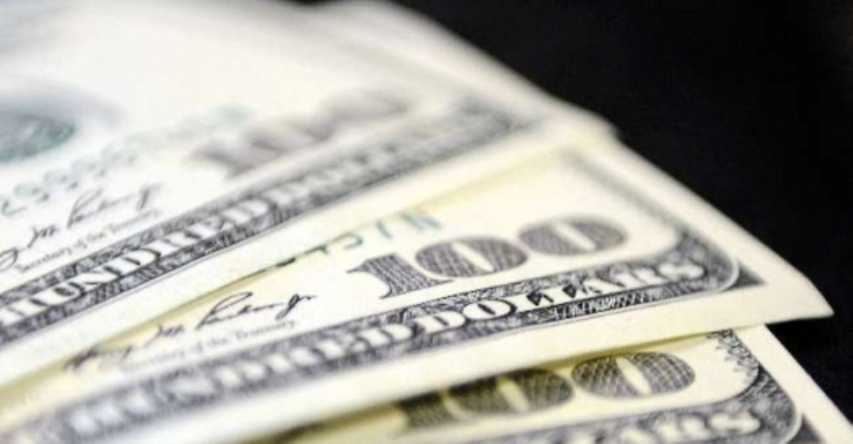 Dolar 2,2060, Avro 3,0040 Liradan Güne Başladı