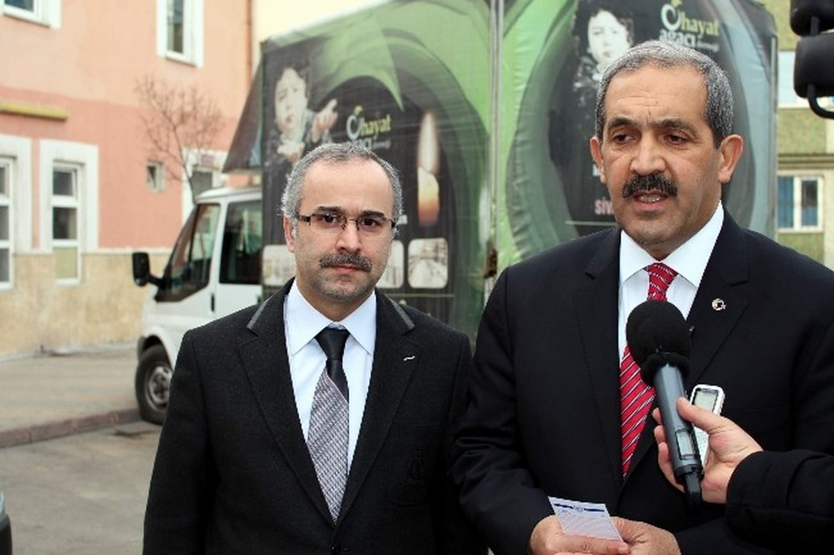 Sivas Belediyesi\'nden Suriyeli Mültecilere Yardım