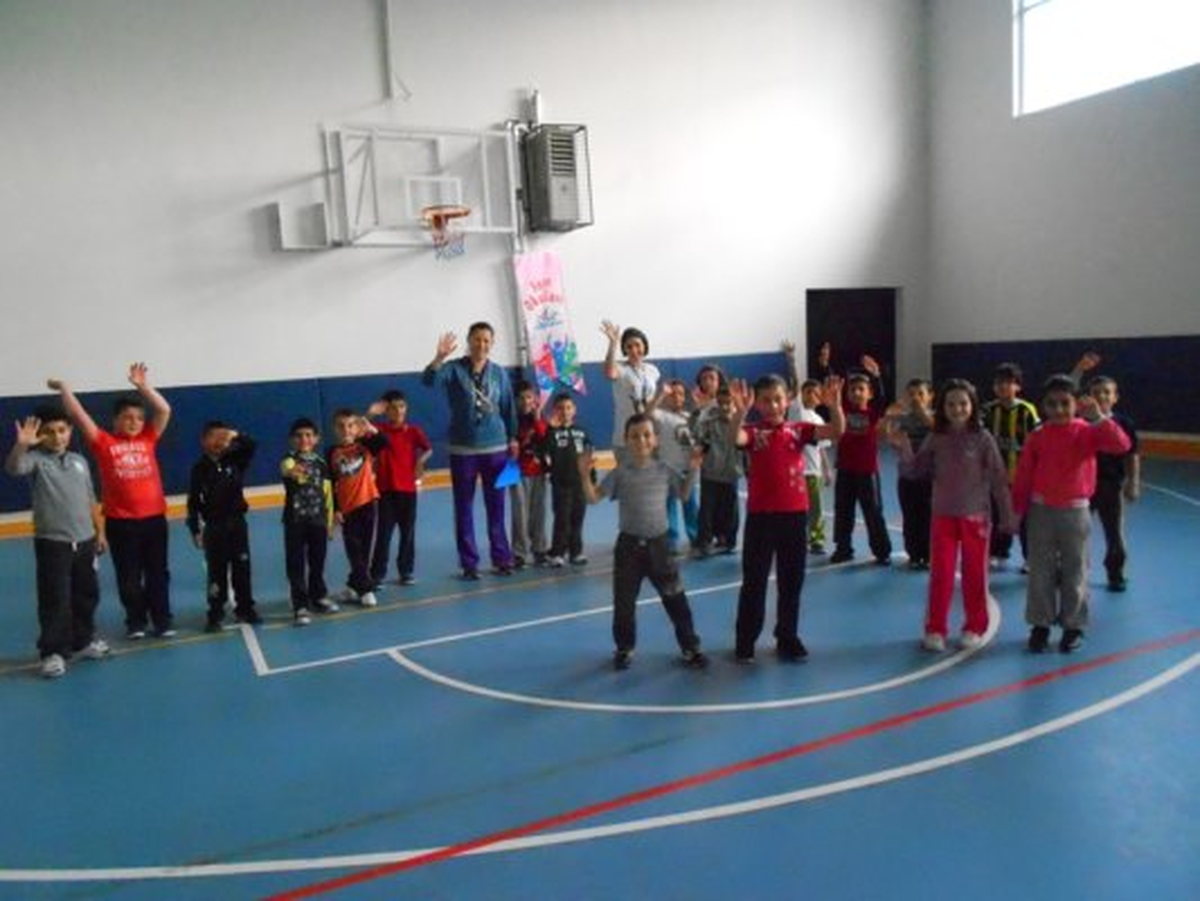 Spor Okulları 7 Bir 500 Çocuğun Ailesi Oldu