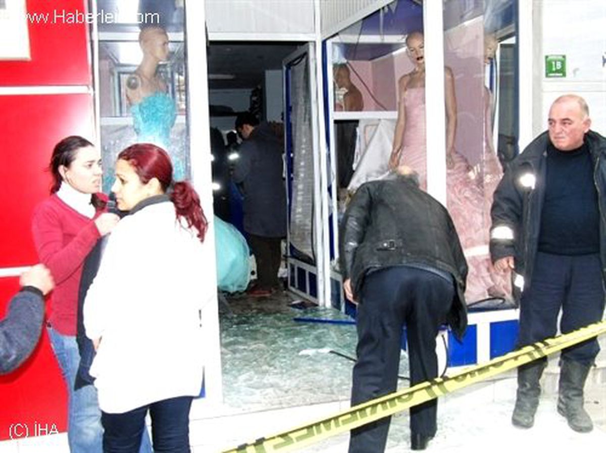 Ütünün Buhar Kazanı Bomba Gibi Patladı