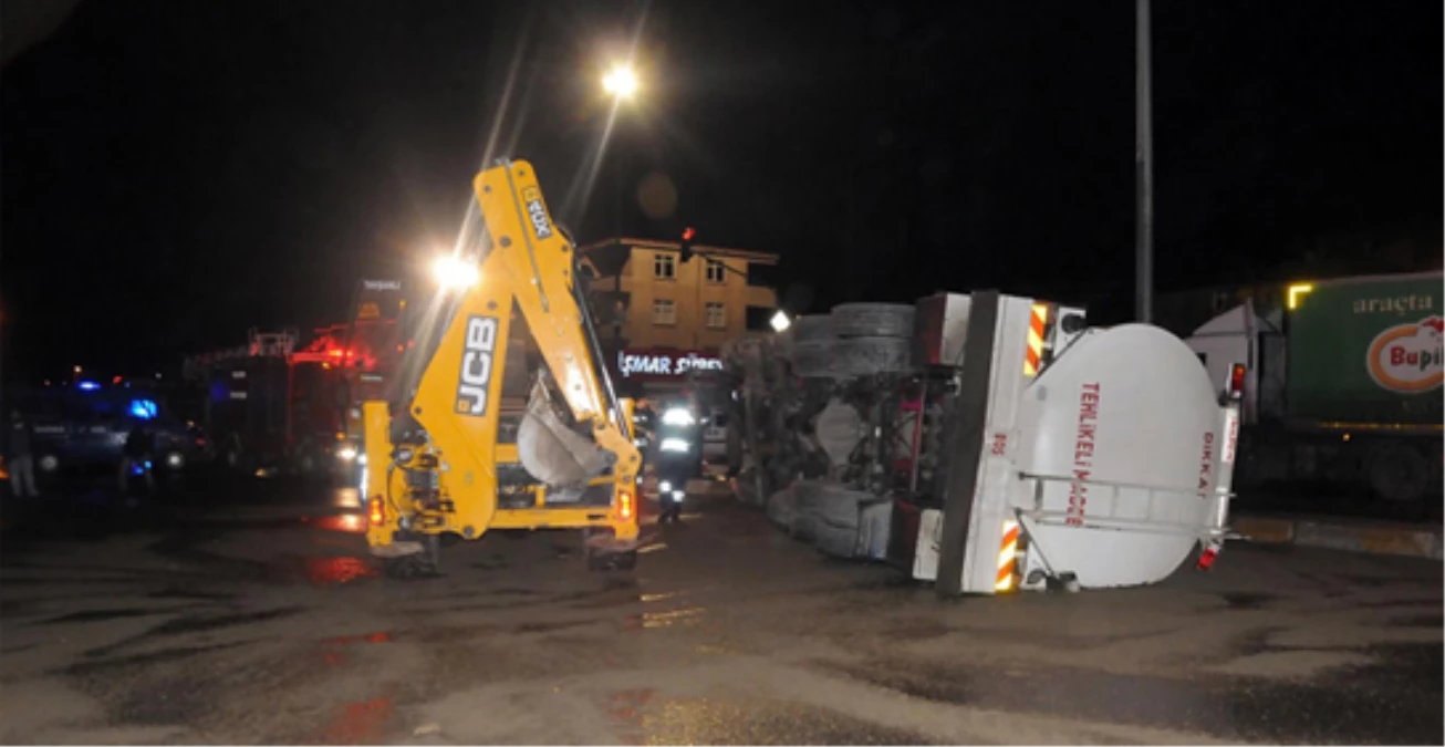 Yalova\'da Zincirleme Trafik Kazası : 8 Yaralı