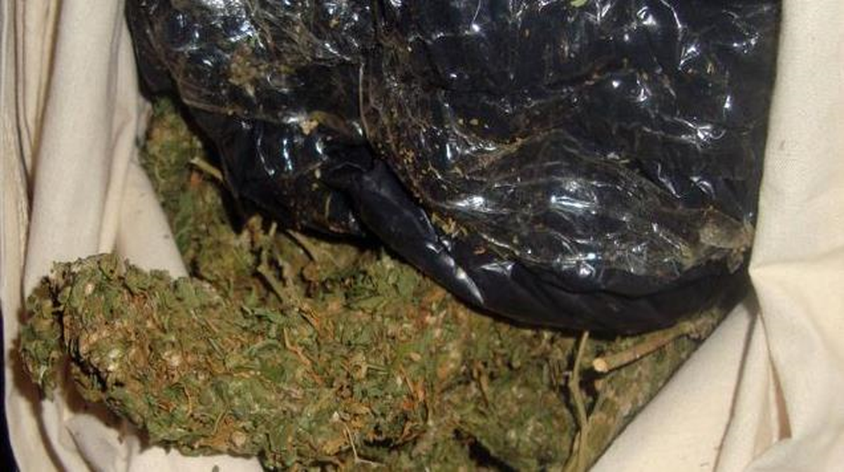 Siverek\'te Yolcu Otobüsünde 24 Kilo Esrar Ele Geçirildi