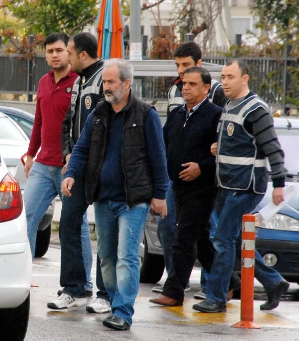 Antalya Semt Pazarcılar Odası Başkanı Öz Hakkında Zimmet Davası