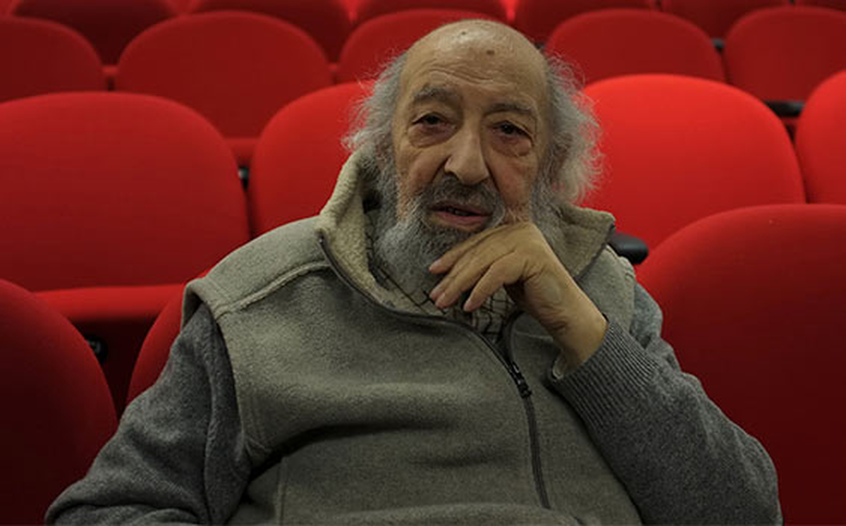 Ara Güler Diyaliz Desteği İçin Yoğun Bakım\'da