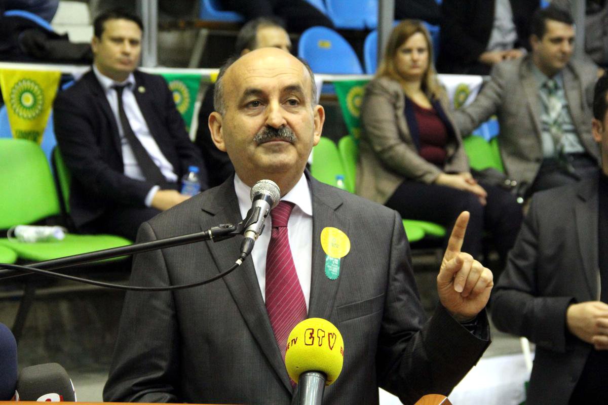 Bakan Müzezzinoğlu\'nu Şaşırtan Yolsuzluk Belgesi Yanıtı