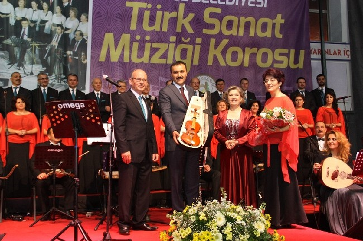 Türk Sanat Müziği Korosu Konserine İlgi Büyük Oldu
