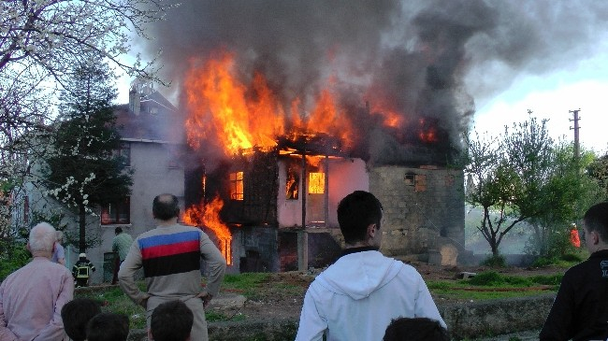 Düzce İtfaiyesi, 2013 Yılında 425 Yangına Müdahale Etti