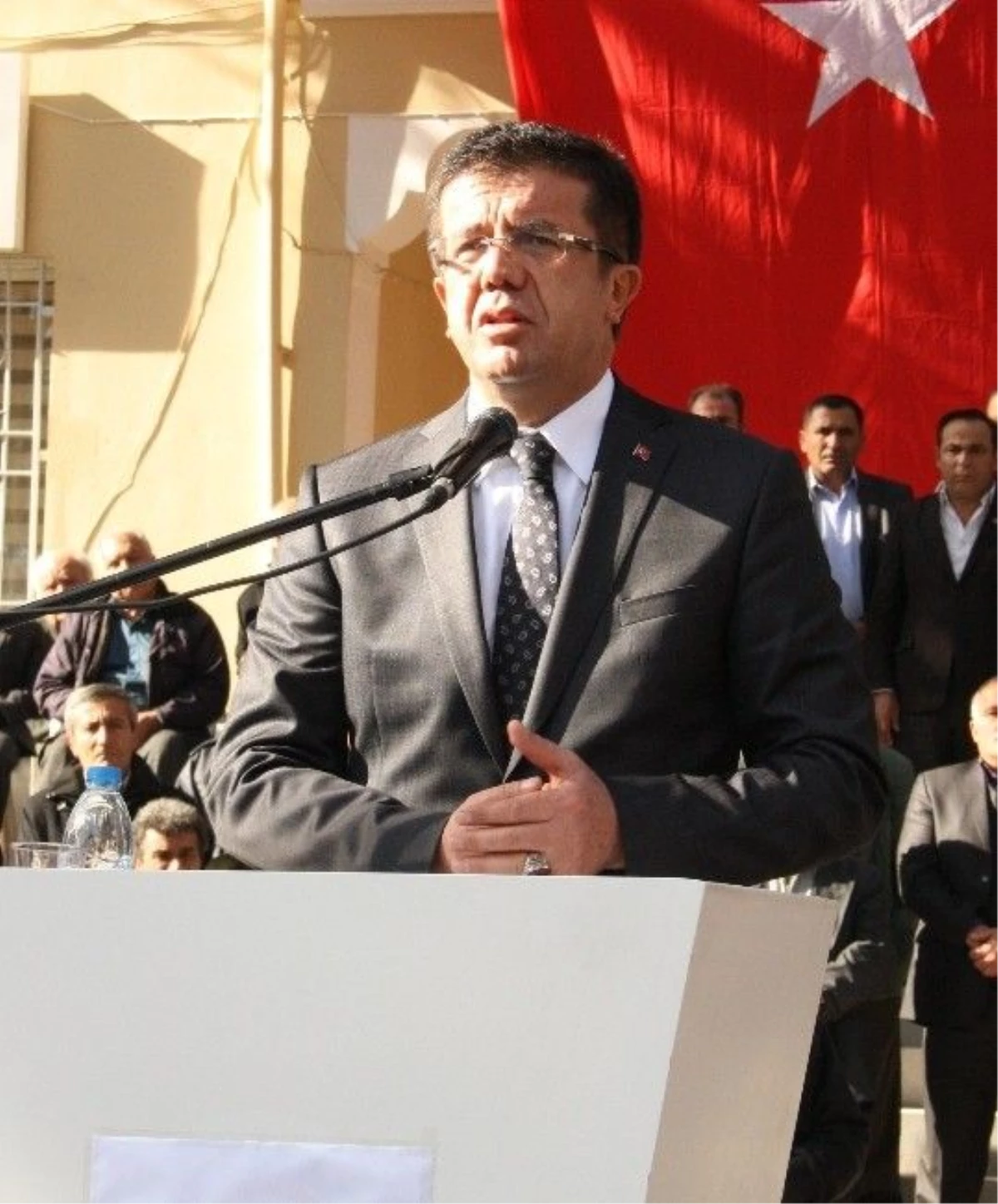 Ekonomi Bakanı Zeybekci, Denizli\'de