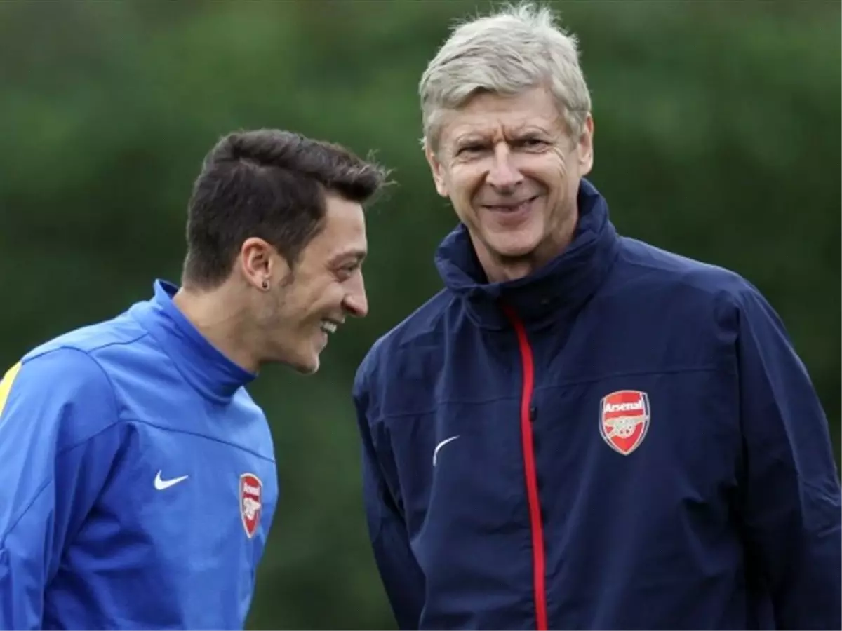 Mesut\'tan Wenger\'e Mesaj Var