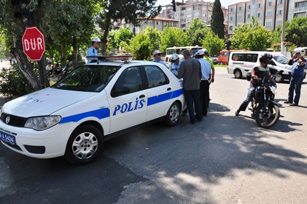 Trafik Denetimleri, Kask Kullanımını Arttırdı