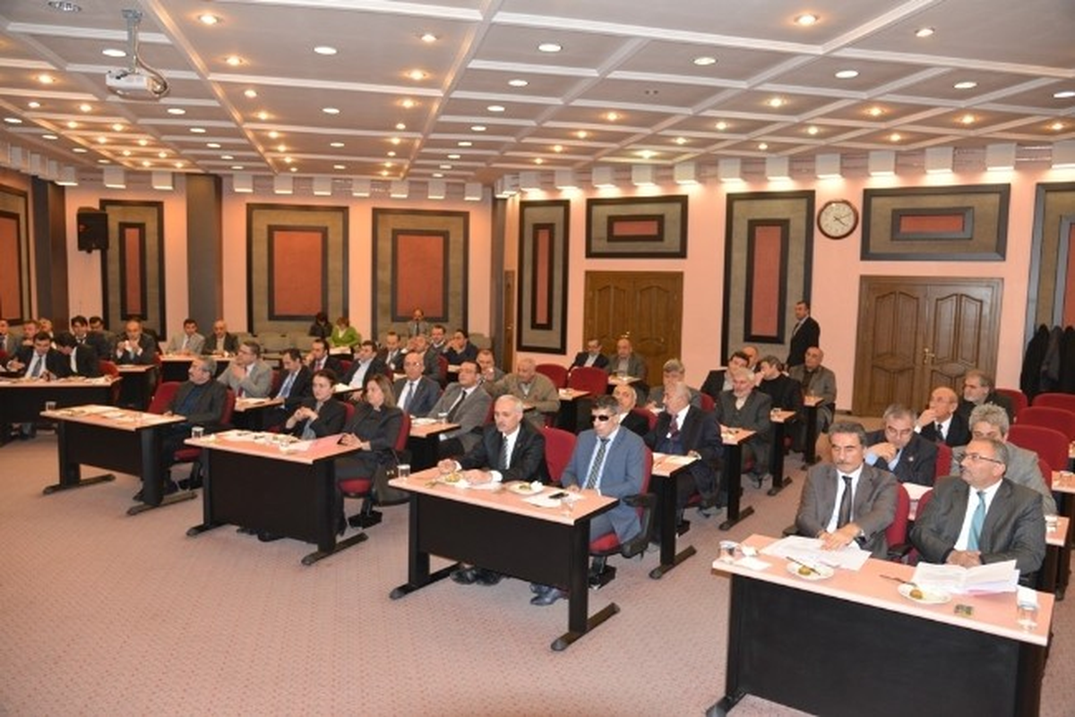 2014 Yılında Her Melikgaziliye 451 Lira 50 Kuruş Hizmet ve Yatırım Borcu