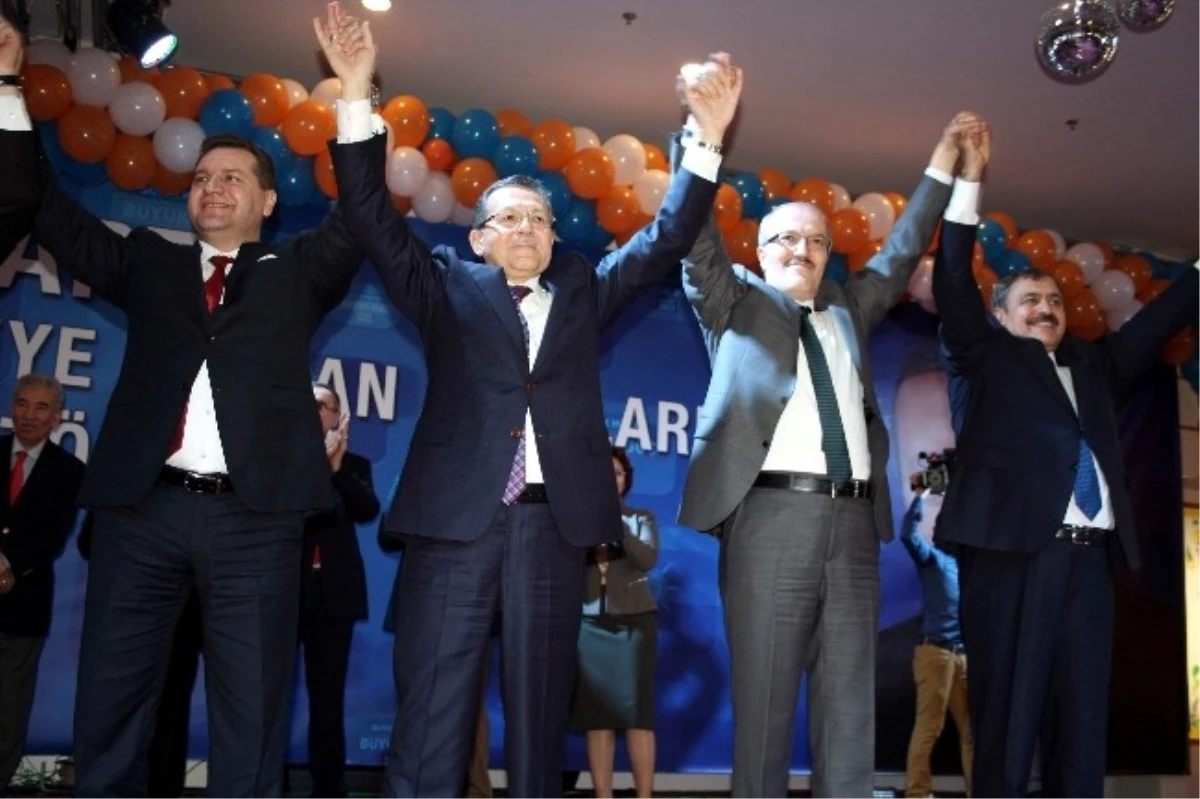 AK Parti Balıkesir Belediye Başkan Adayları Tanıtıldı