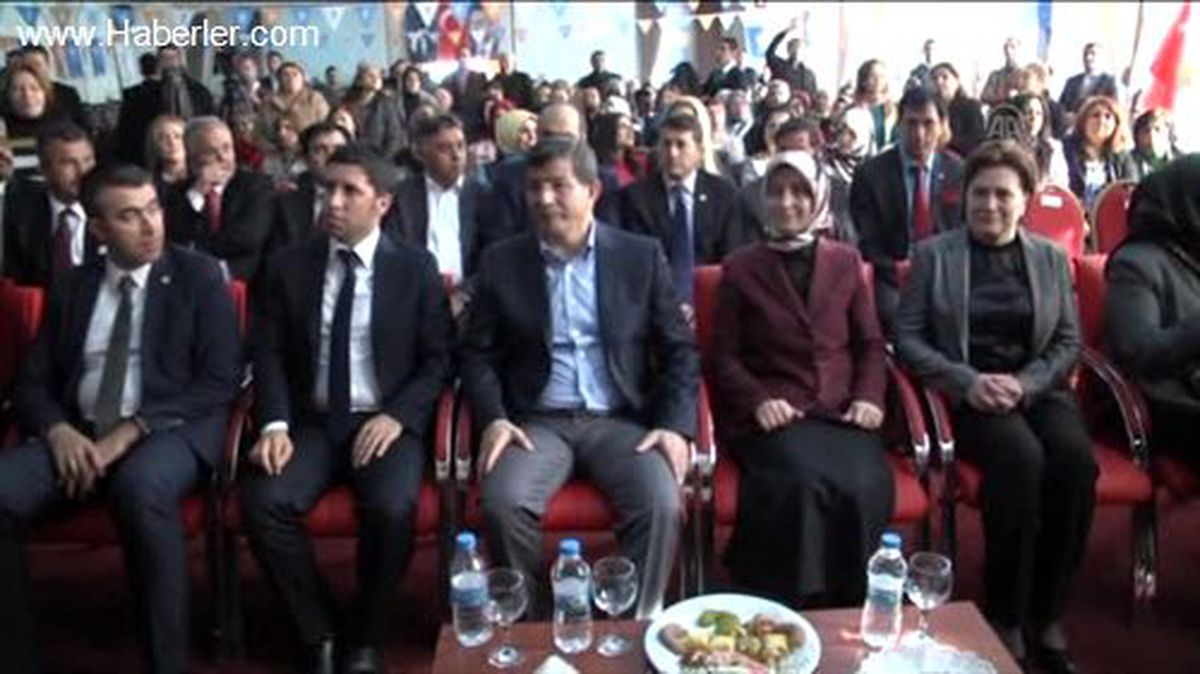 Davutoğlu - AK Parti Gençlik Kolları 4. Danışma Meclisi Toplantısı -