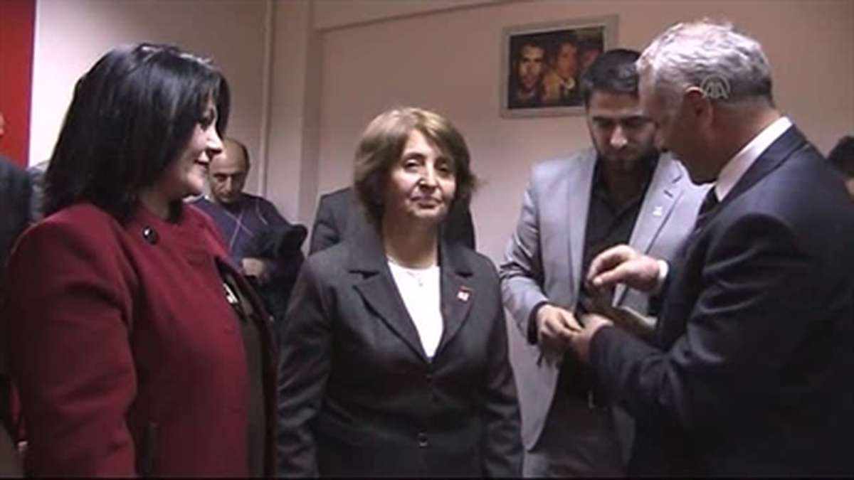 Ardahan\'da CHP\'ye Yeni Üye Katılım Töreni