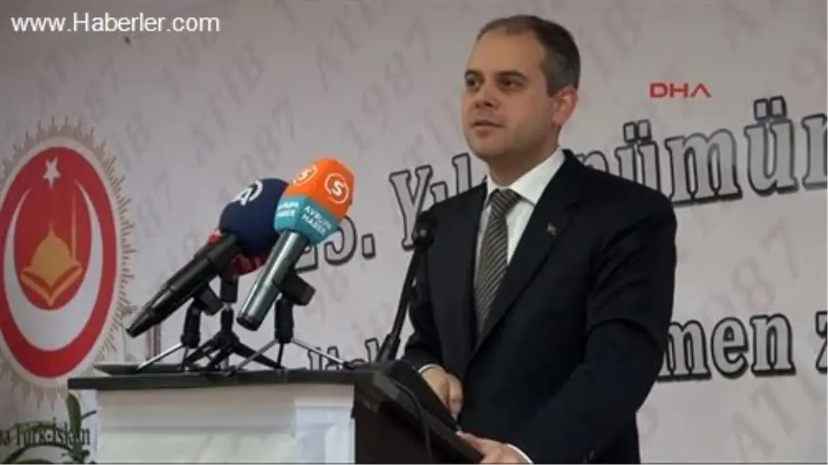 Avrupa Türk İslam Birliği Kutlamasında Siyasilere Eleştiri